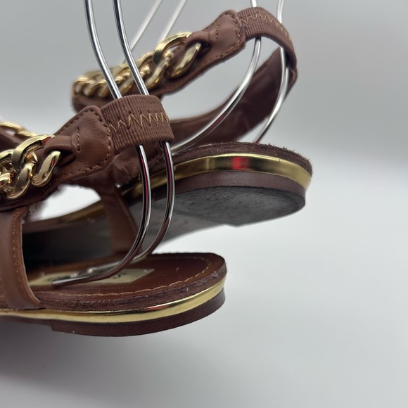 Women's Steve Madden Caramel Thong Sandals Gold Chain Accent Size 7 Pull On - Picture 8 of 10